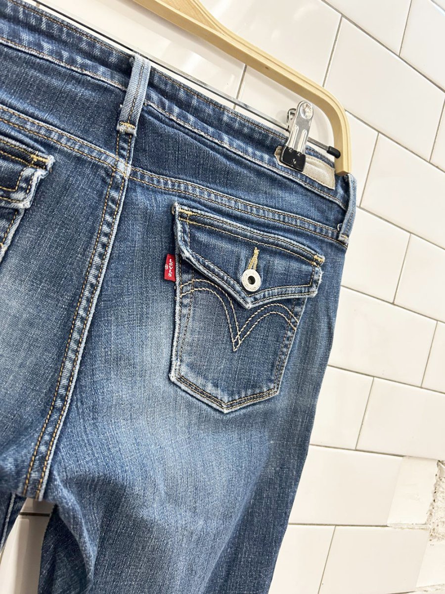 y2k levi's 545 low boot cut jeans - good market thrift store
