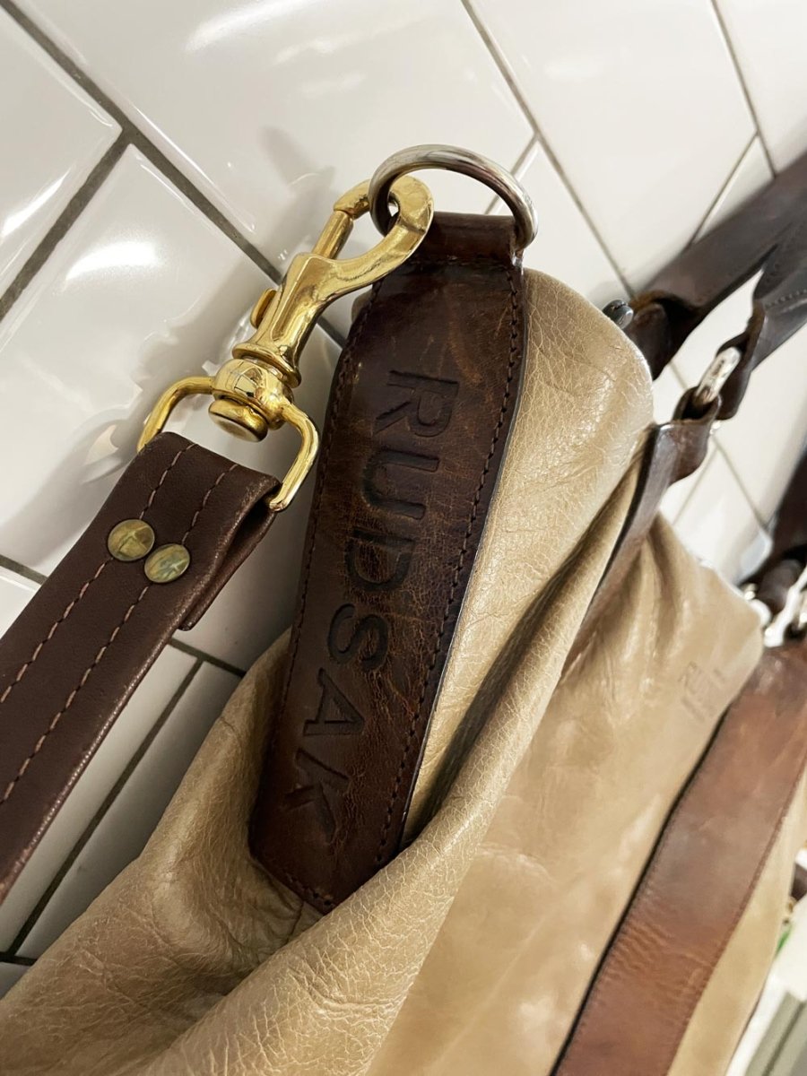 rudsak two tone lived - in leather tote bag - good market thrift store