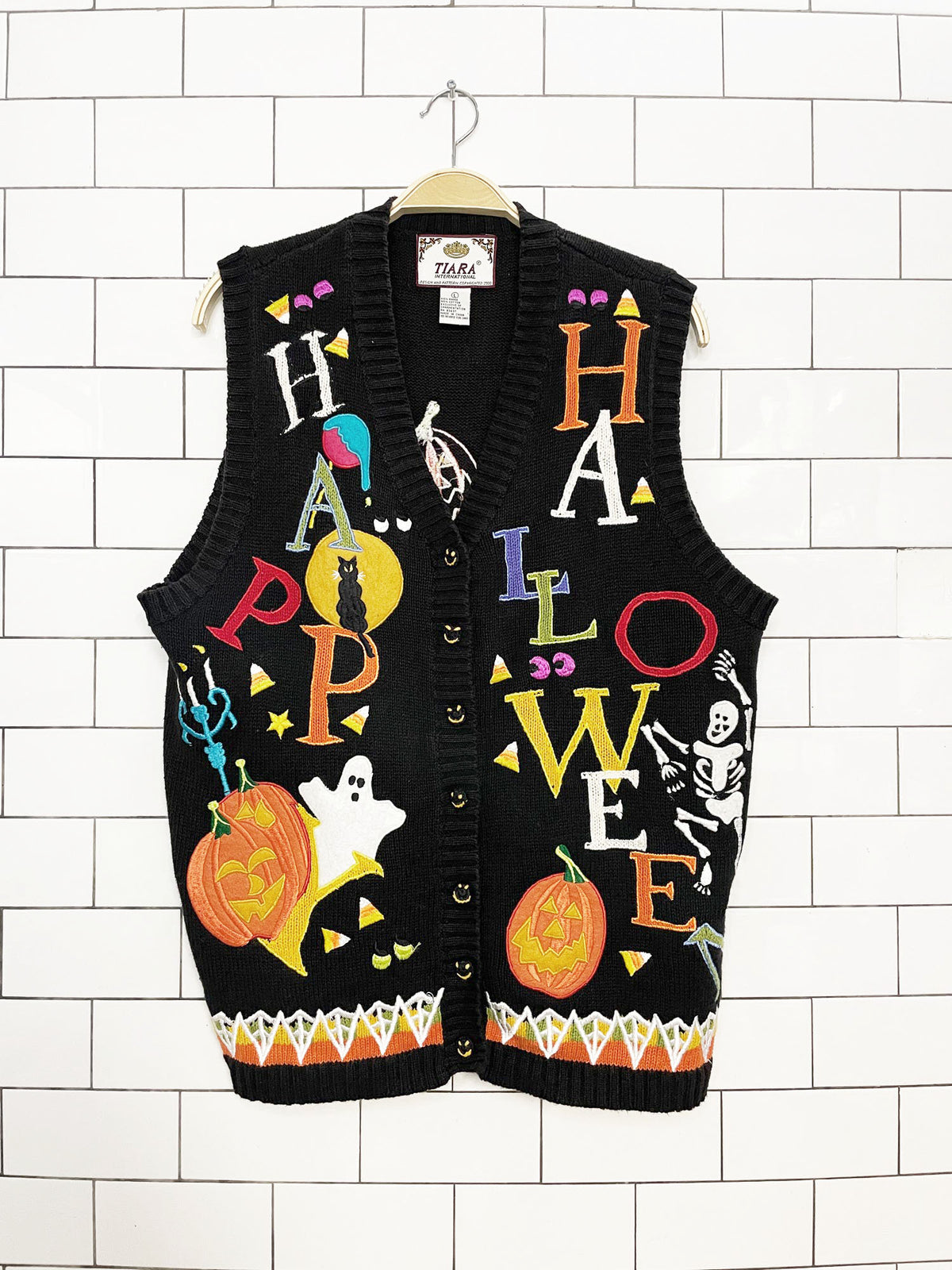 vintage 00s tiara ramie-blend knit happy halloween vest