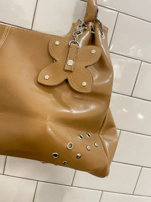 y2k kgb faux leather shoulder bag w flower charm - good market thrift store