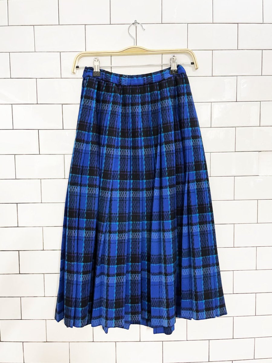 vintage 80s pendleton 100% wool plaid pleated midi skirt | made in USA - good market thrift store