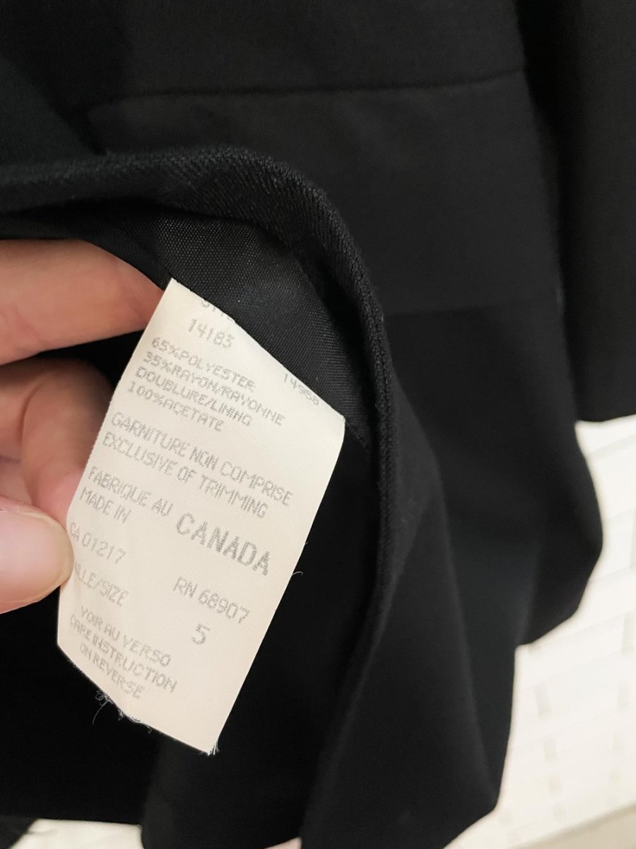 vintage 90s le chateau pleated tuxedo hem power shoulder blazer - good market thrift store