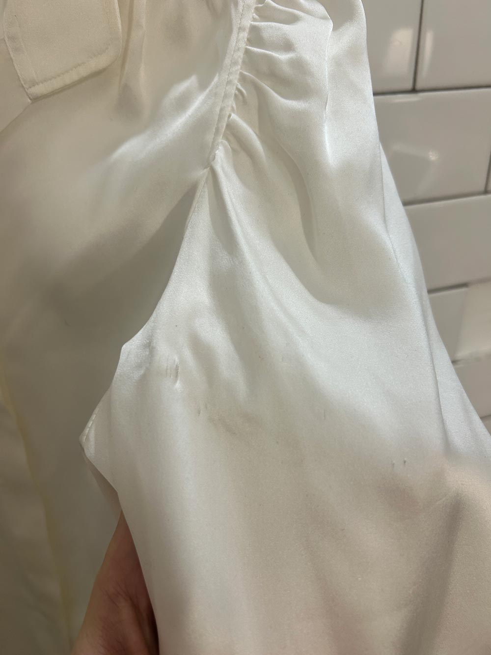 frame gillian puff shoulder silk blouse - good market thrift store