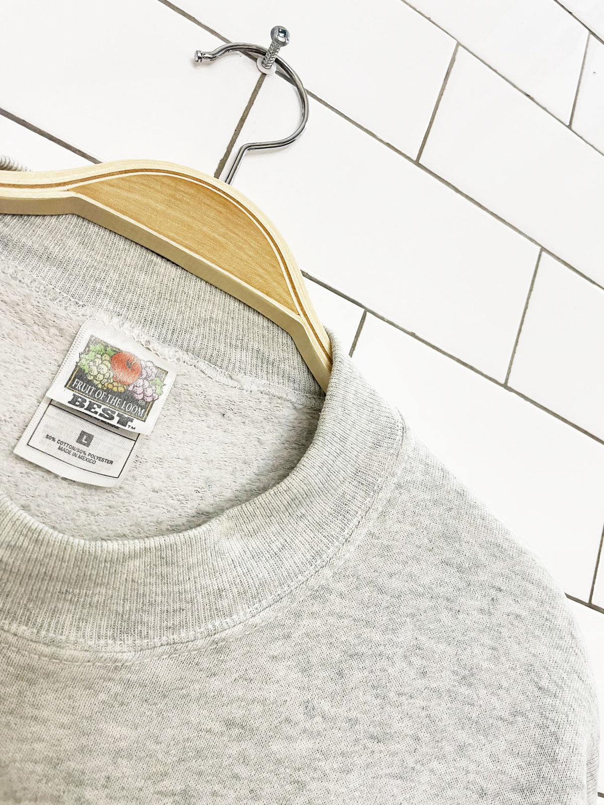 vintage new york city embroidered spell out sweatshirt | fruit of the loom