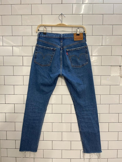 levis 501 slim straight jeans - good market thrift store