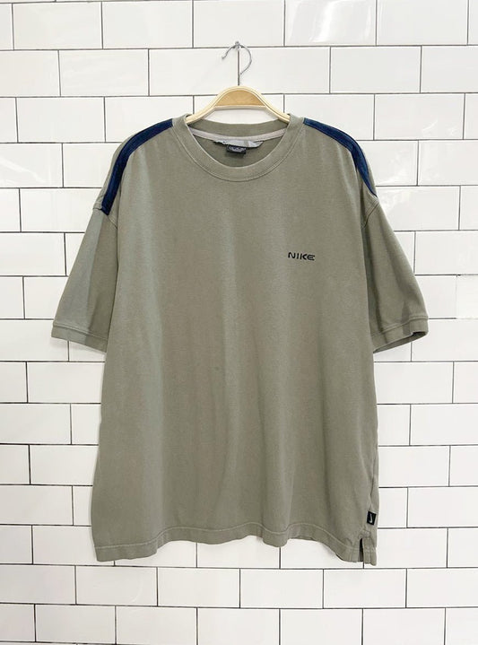 vintage 00s nike earth tone minimal tee - good market thrift store