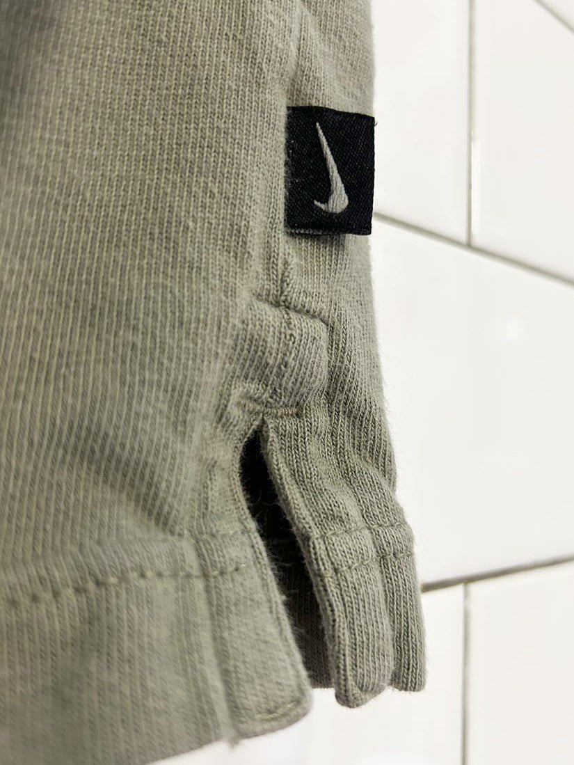 vintage 00s nike earth tone minimal tee - good market thrift store