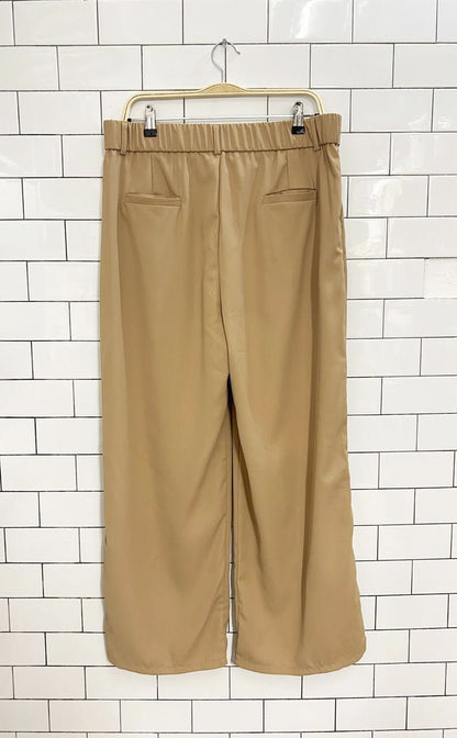 high waisted wide leg pleated trousers - good market thrift store