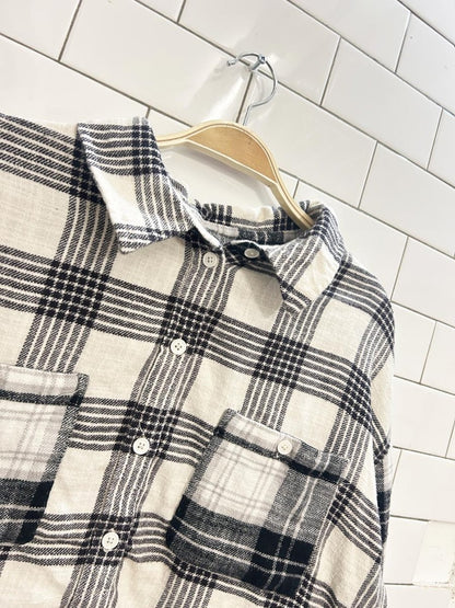 ae oversized cropped flannel shirt - good market thrift store