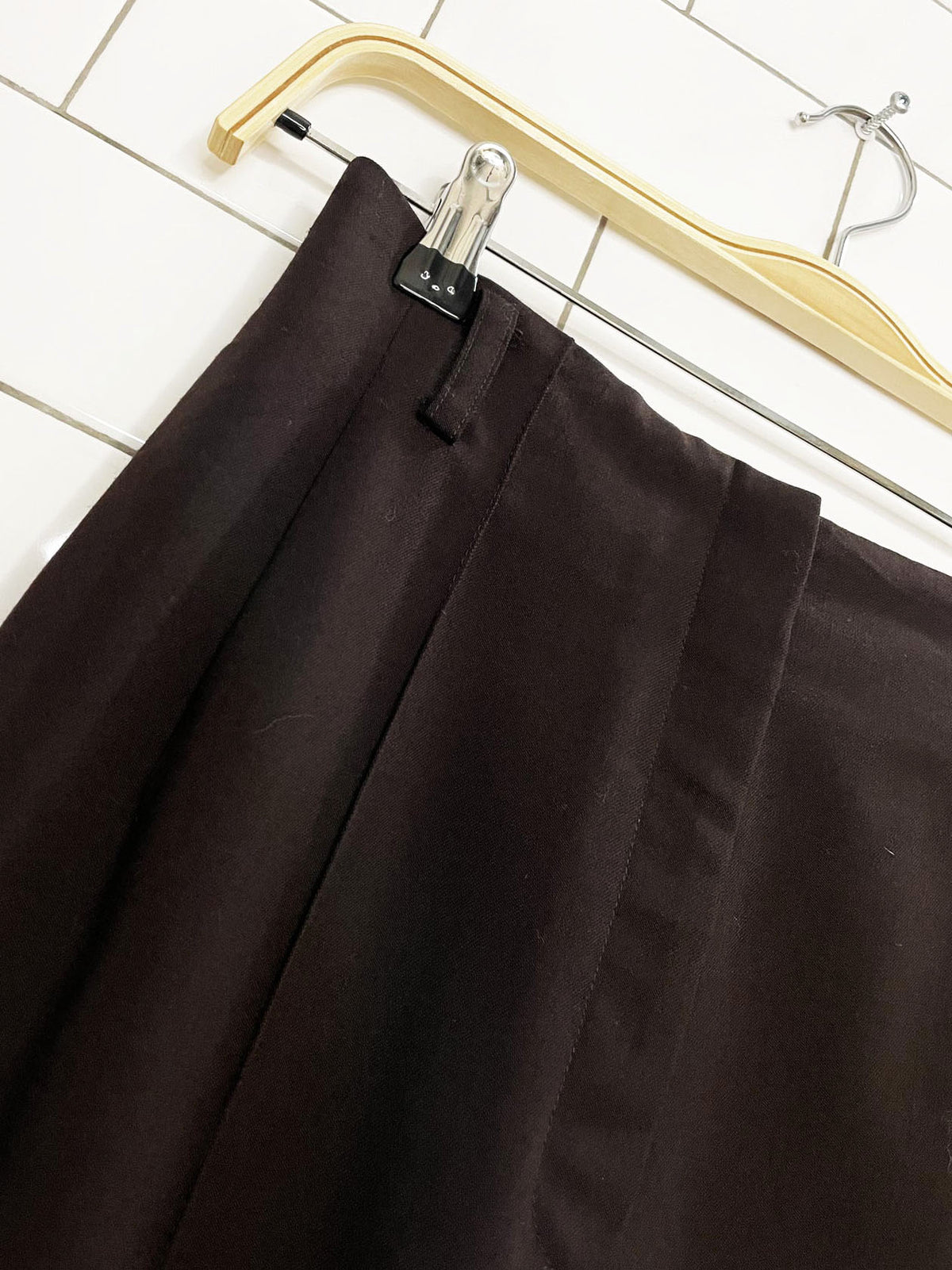 liz claiborne wool-blend high rise stretchy pleated trousers