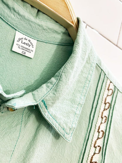taller de mantra lesly embroidered resort shirt - good market thrift store