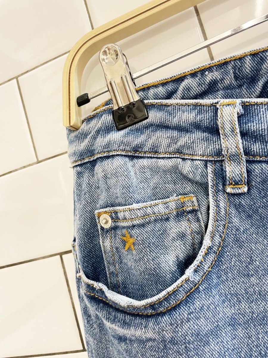 only loose fit balloon leg jeans - good market thrift store