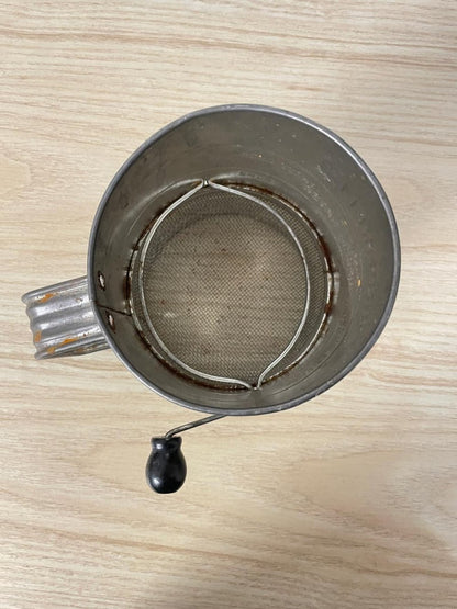 vintage bromwell flour sifter - good market thrift store