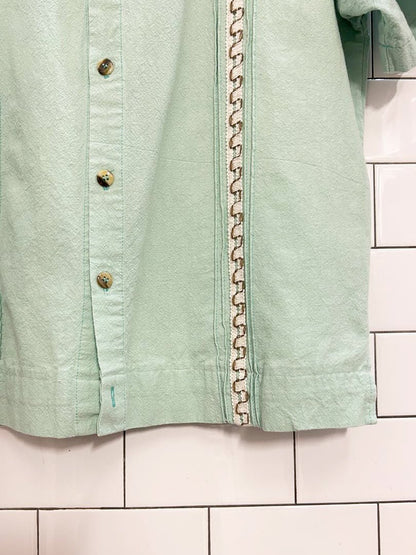 taller de mantra lesly embroidered resort shirt - good market thrift store