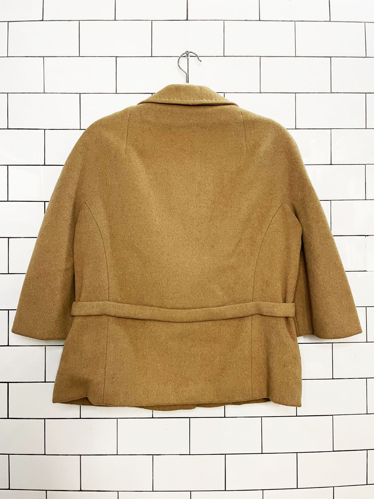 vintage 70s 100% camel hair bow belted 3/4 sleeve jacket | made in England