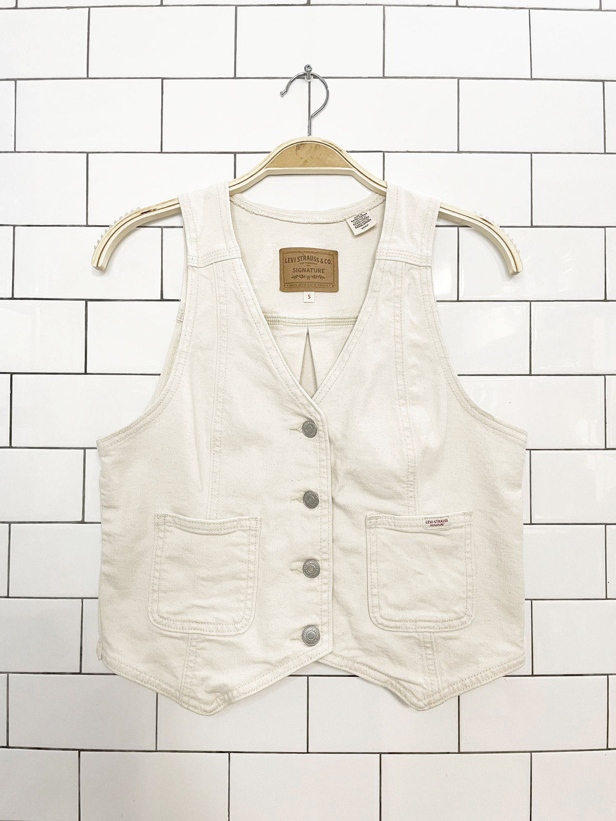 levi's stretchy denim vest top