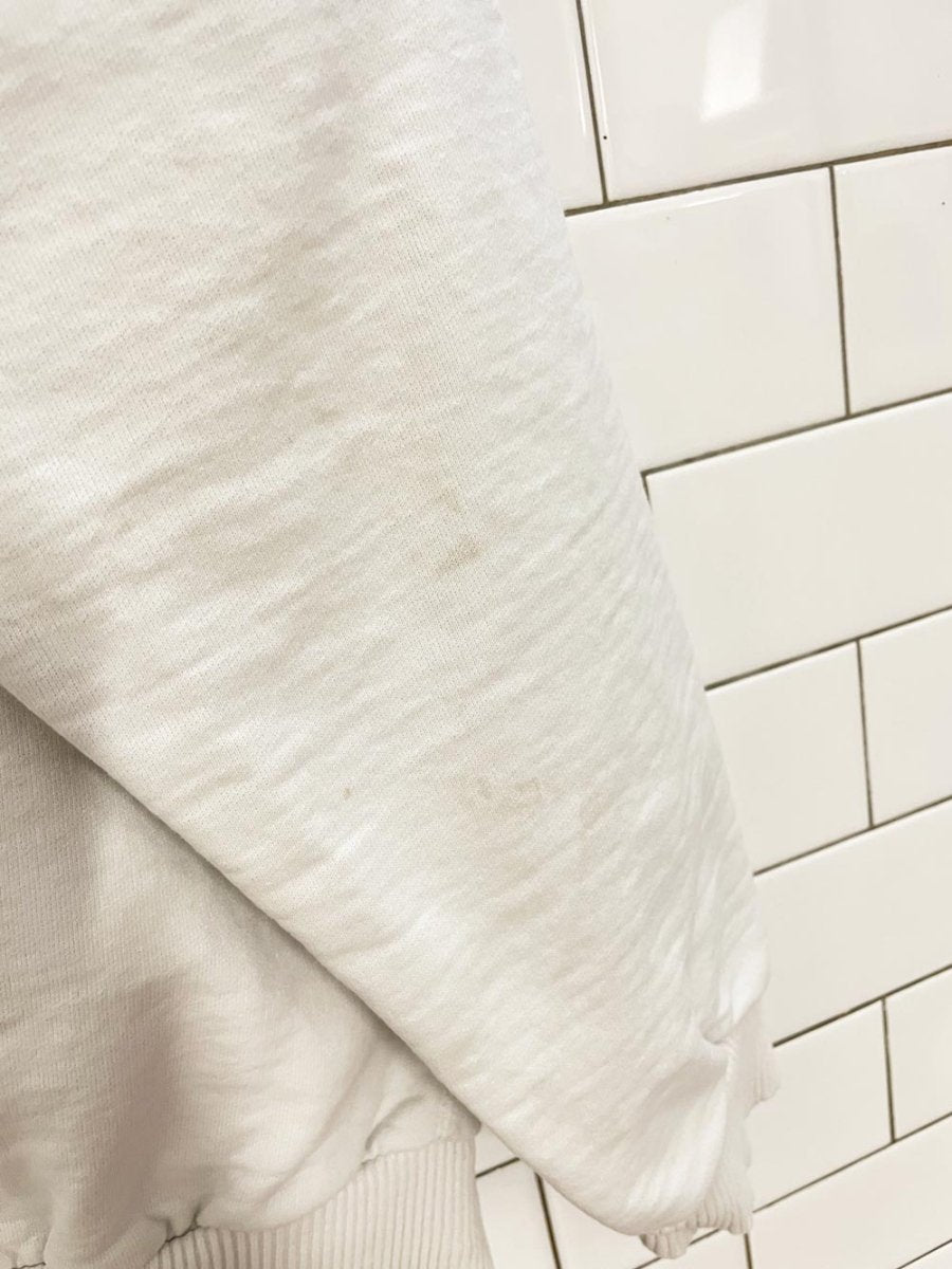 vintage 00s NR minimal cottage crew - good market thrift store