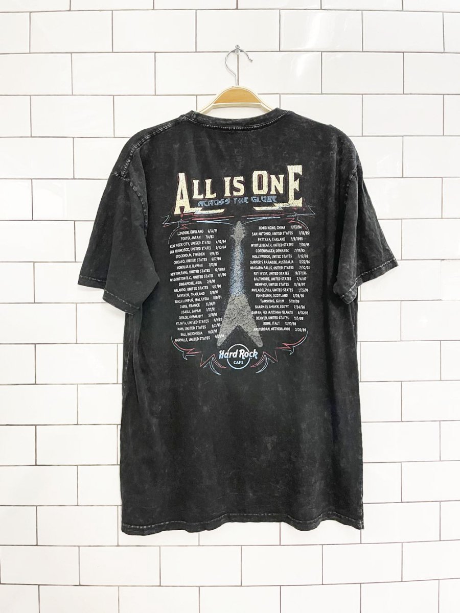 hard rock cafe world tour graphic tee - good market thrift store