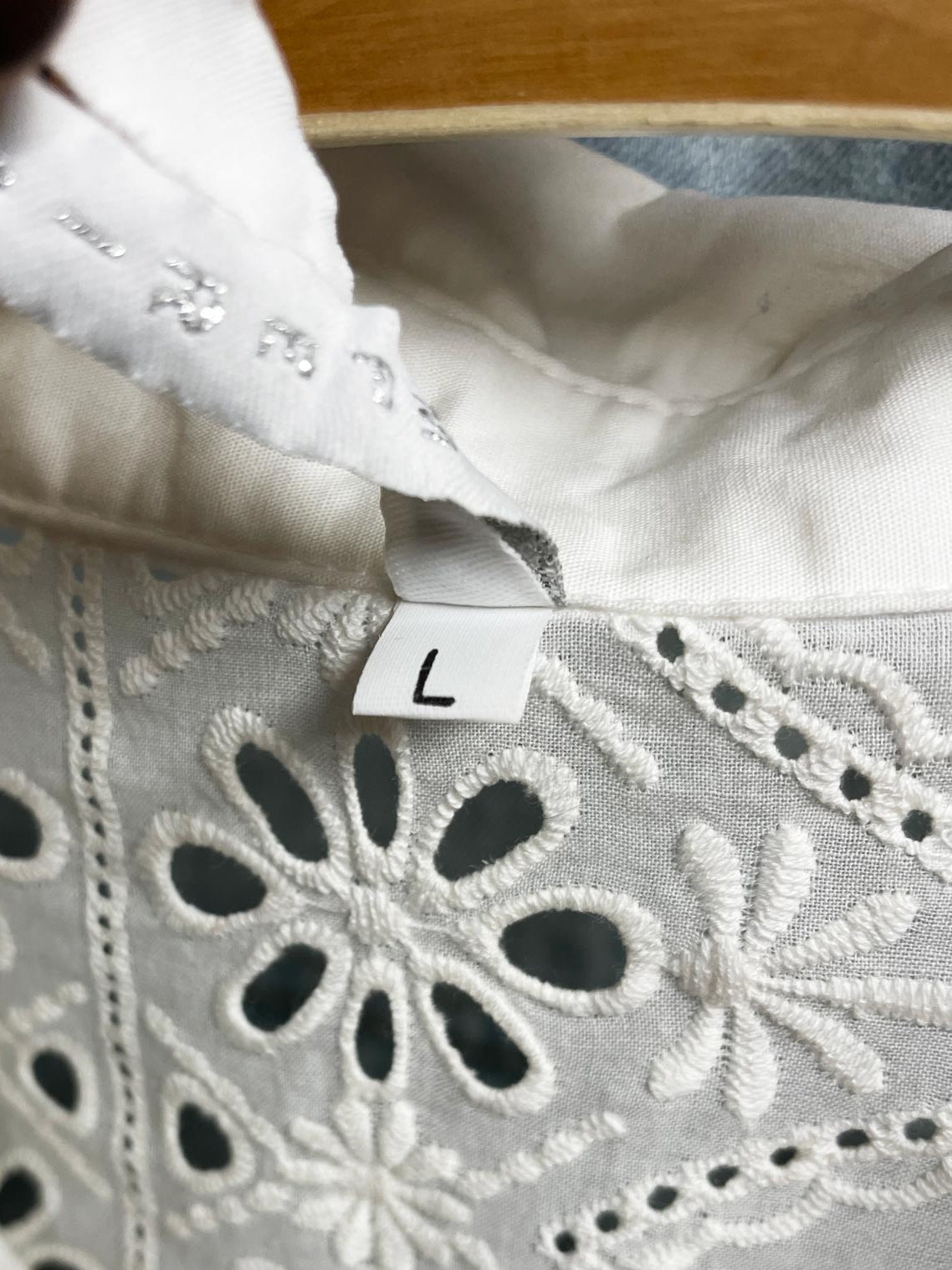 imperial corset waist floral eyelet full button shirt | made in Italy