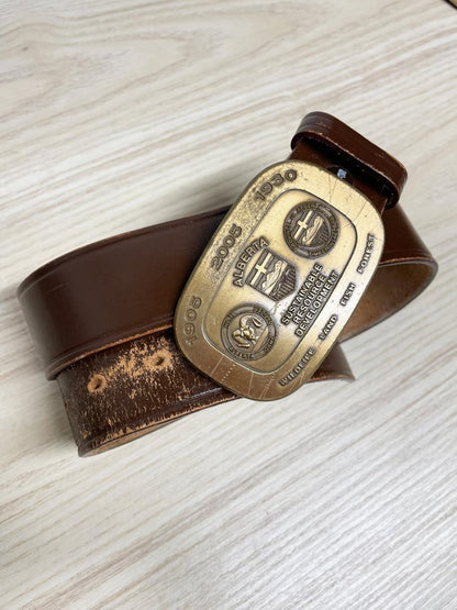 vintage 00s alberta wildlife buckle leather belt - good market thrift store