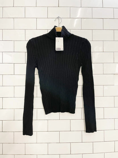 nwt h&m light rib turtle neck - good market thrift store