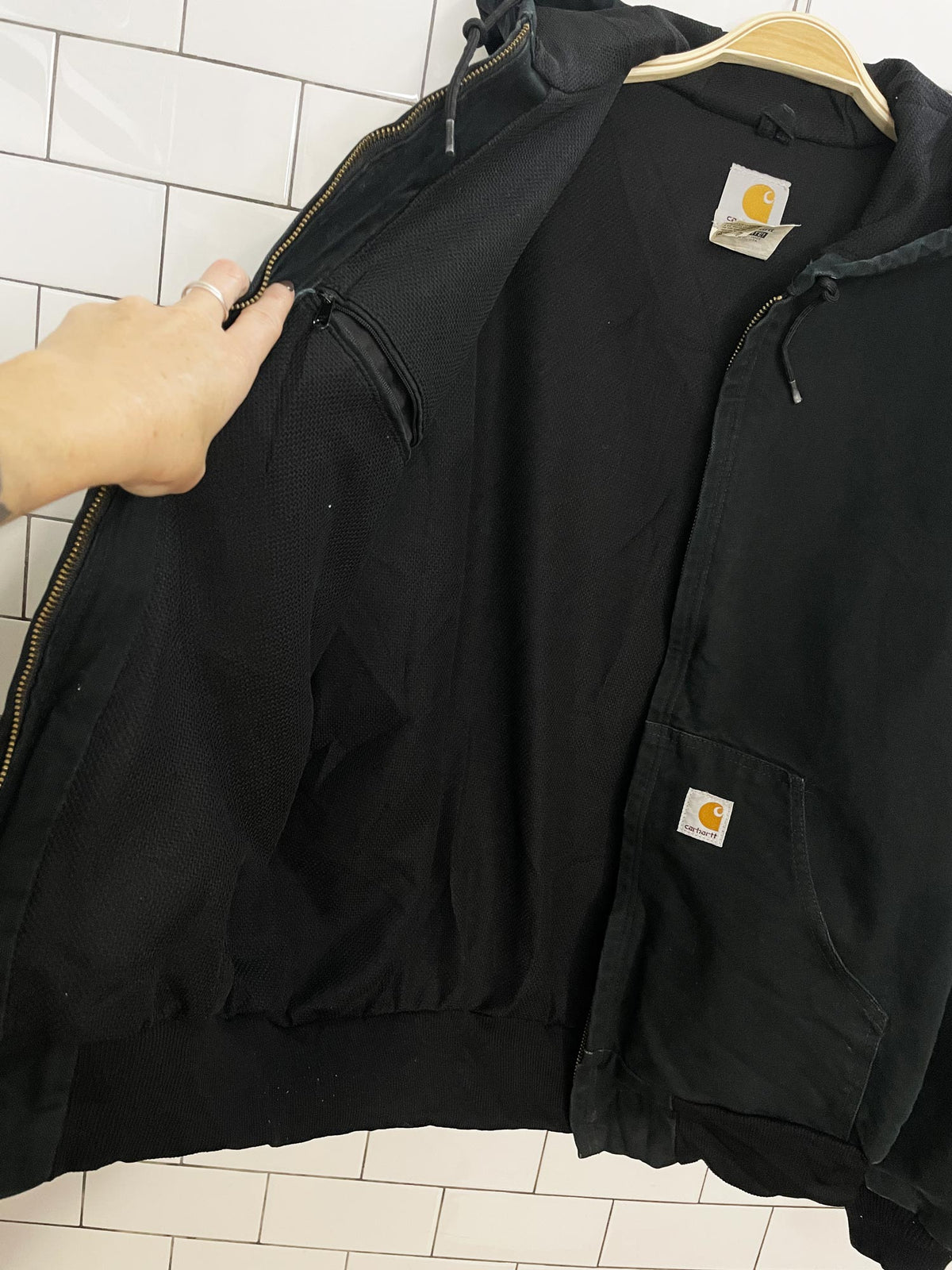 vintage 00s carhartt duck canvas hooded jacket | union made in USA