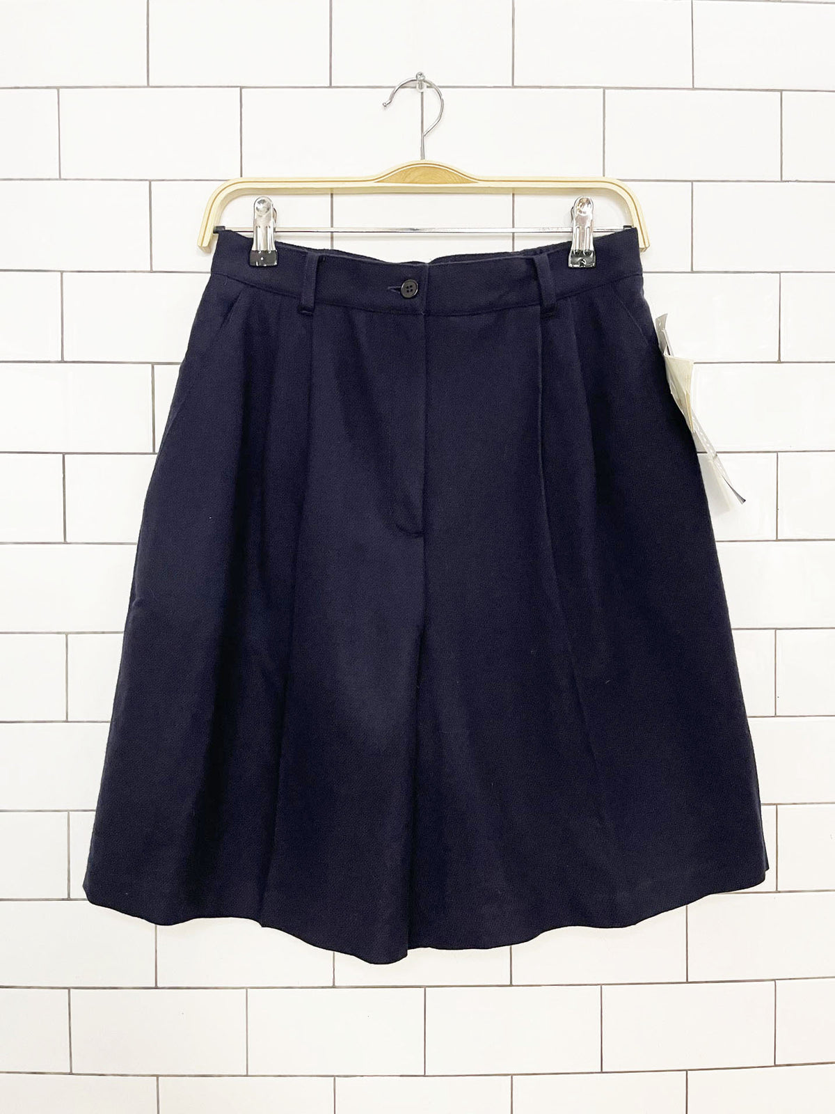 nwt vintage sag harbour 100% wool pleated trouser shorts