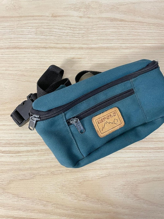 vintage impulse outdoors belt bag - good market thrift store