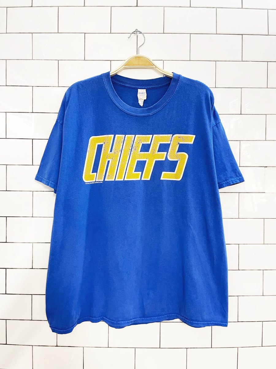 chiefs madbrothers nfl hanson bros distressed tee - good market thrift store