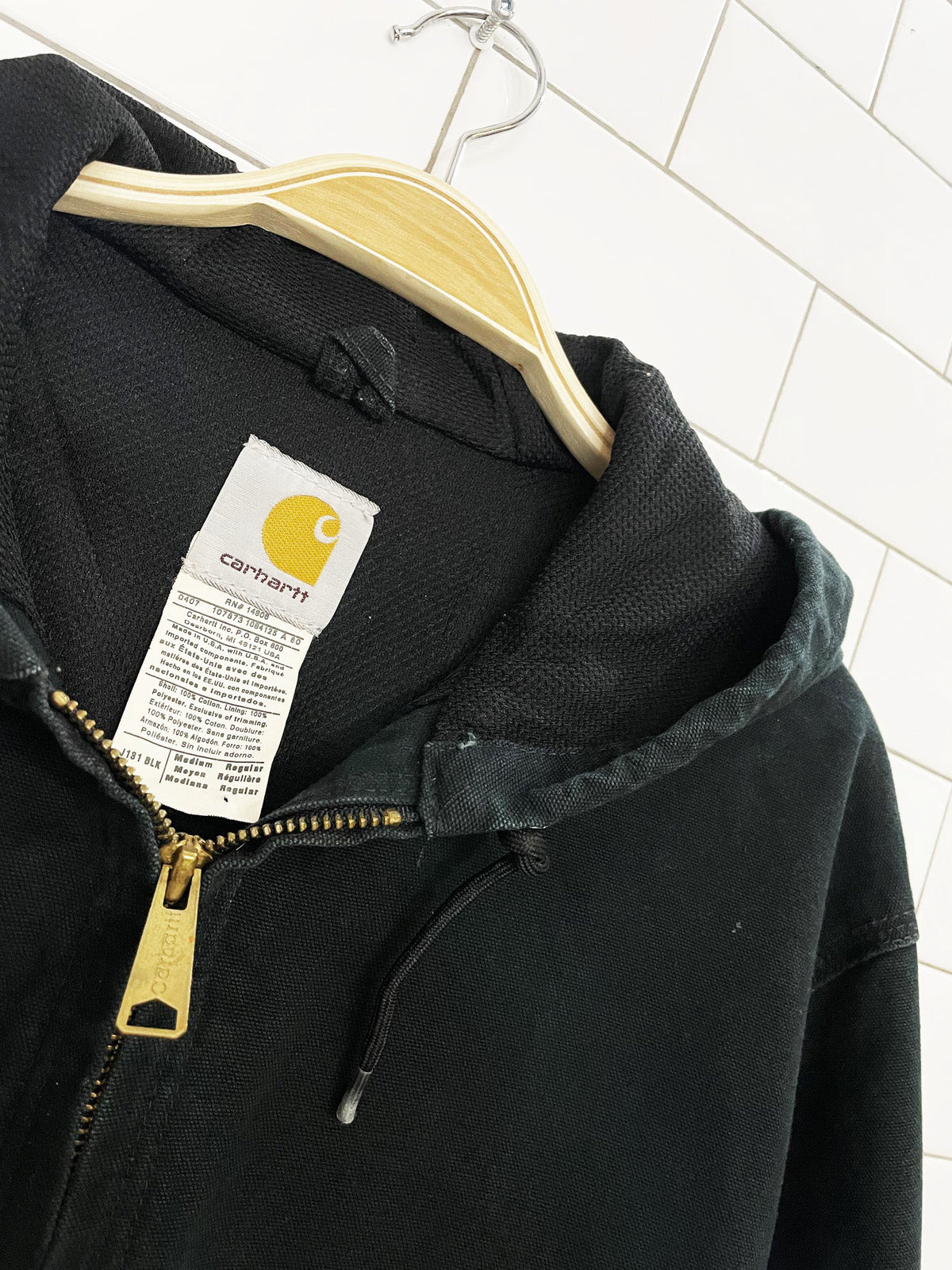 vintage 00s carhartt duck canvas hooded jacket | union made in USA