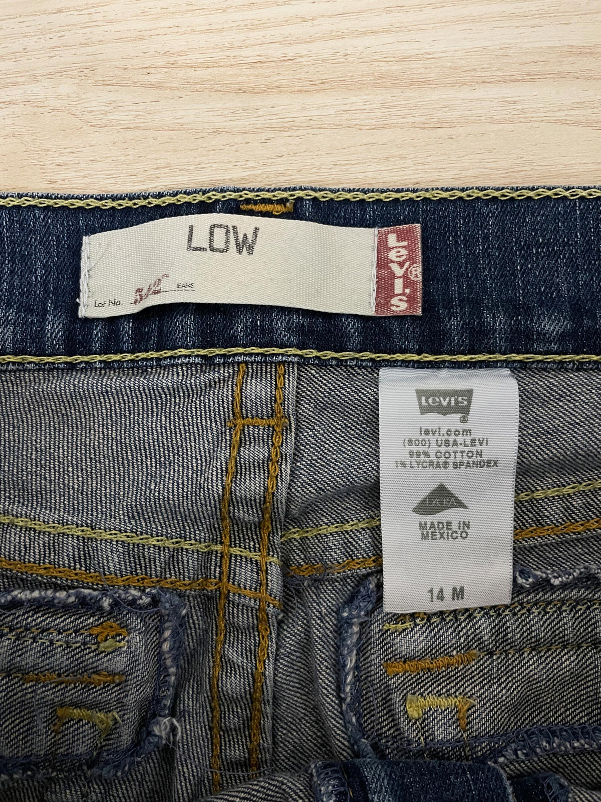 y2k levi's 542 low rise stretchy flare jeans