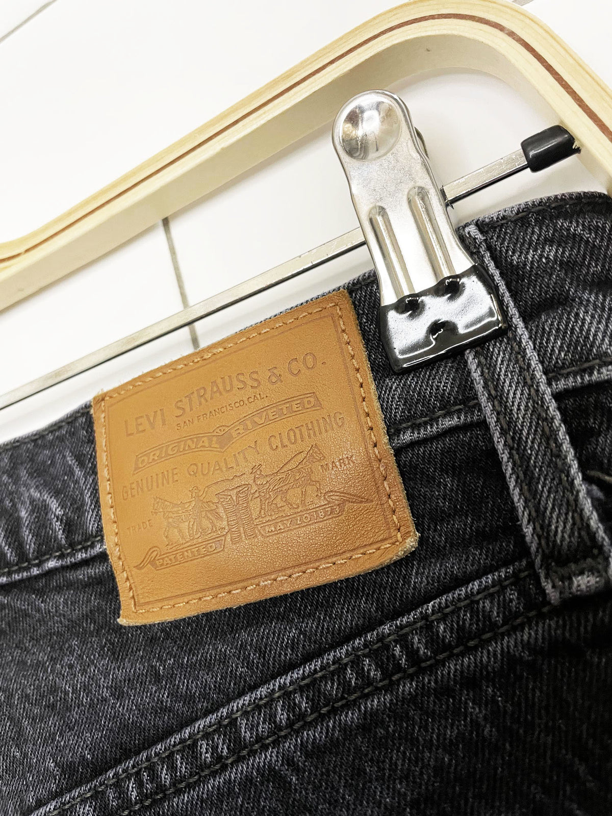 levi's ribcage straight ankle jeans | dark wash