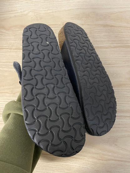 naturepur leather slip on clog - good market thrift store