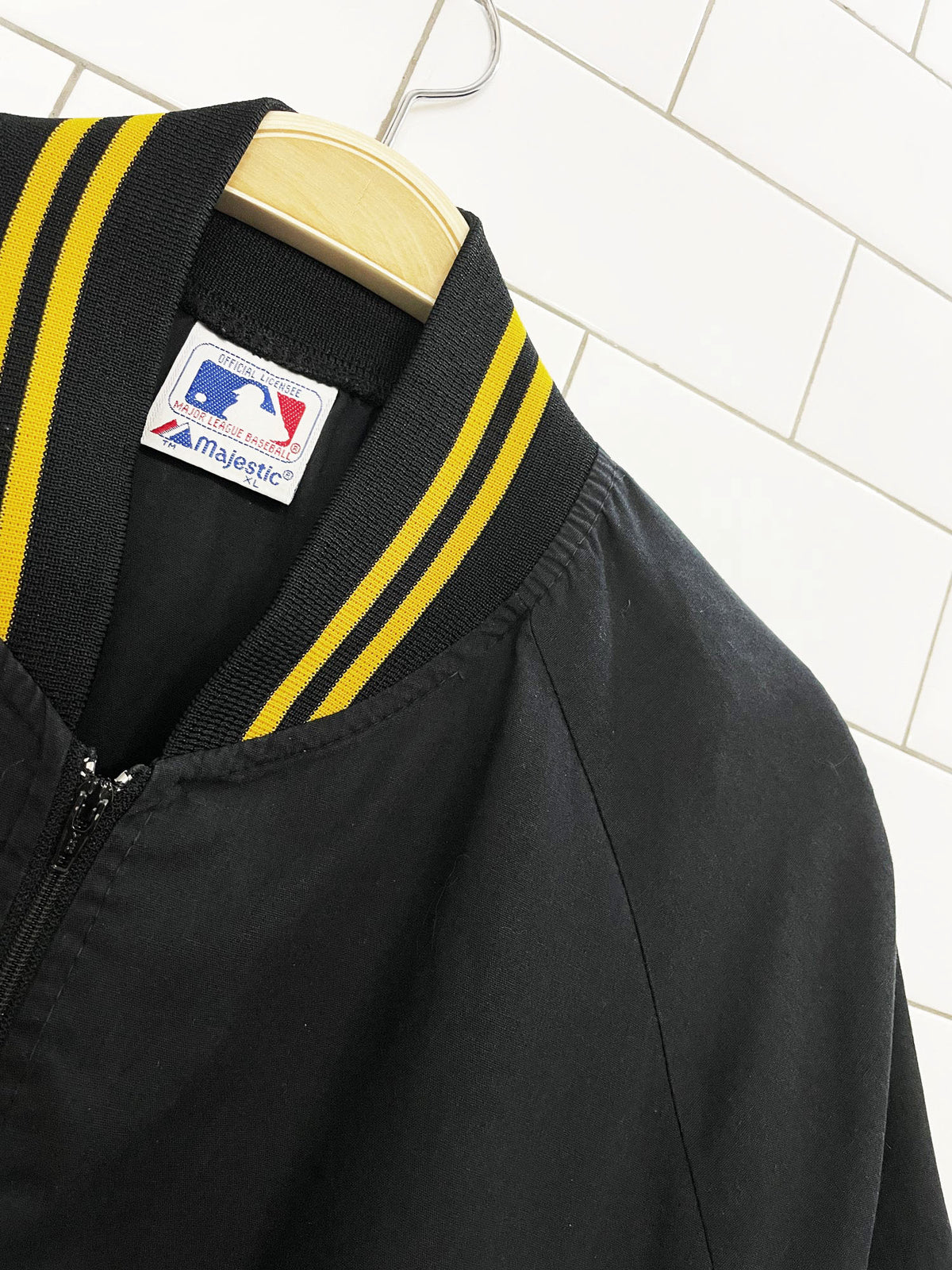 vintage 90s pittsburg pirates majestic MLB 1/4 zip top | made in USA