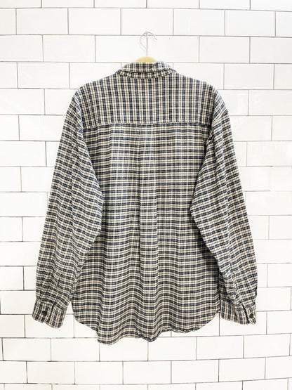 vintage 00s levi's flannel shirt | made in India - good market thrift store