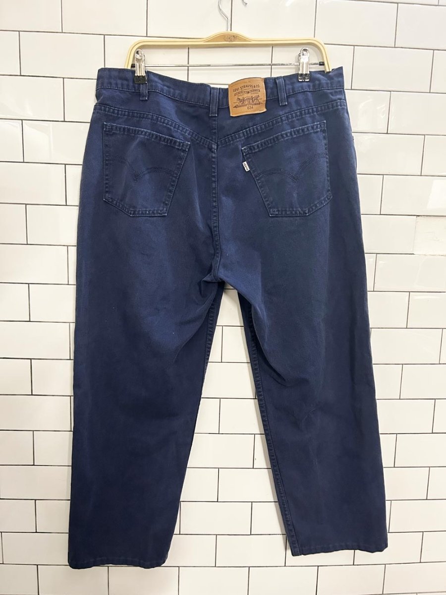 vintage 90s levis 634 white tab khaki pant - good market thrift store