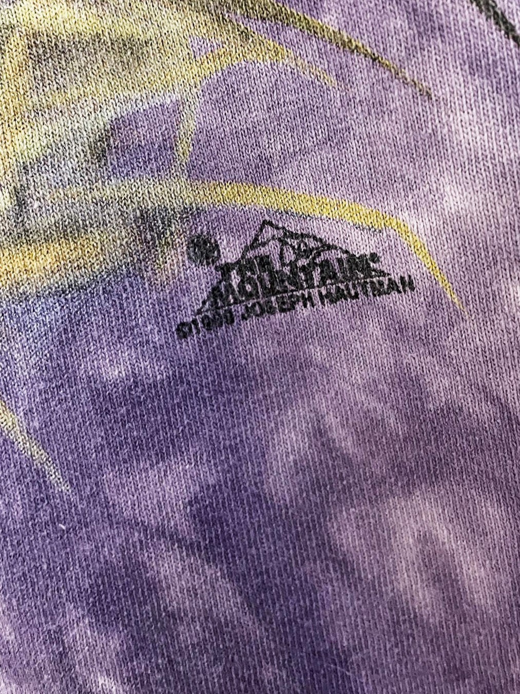 vintage 90s the mountains wolf tie dye tee