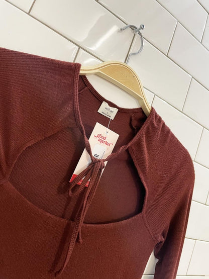 wilfred carla ribbed tie neck long sleeve top - good market thrift store