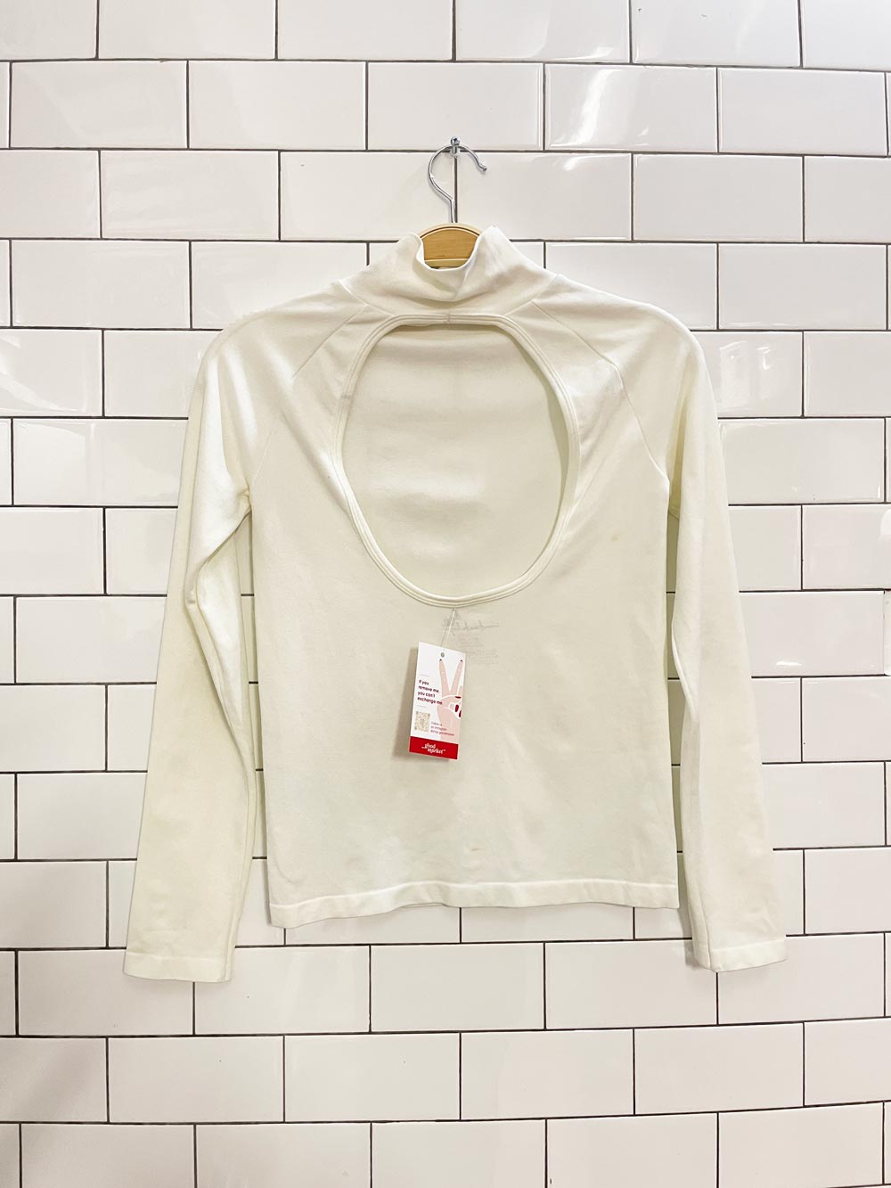 intimately free people open back long sleeve top - good market thrift store
