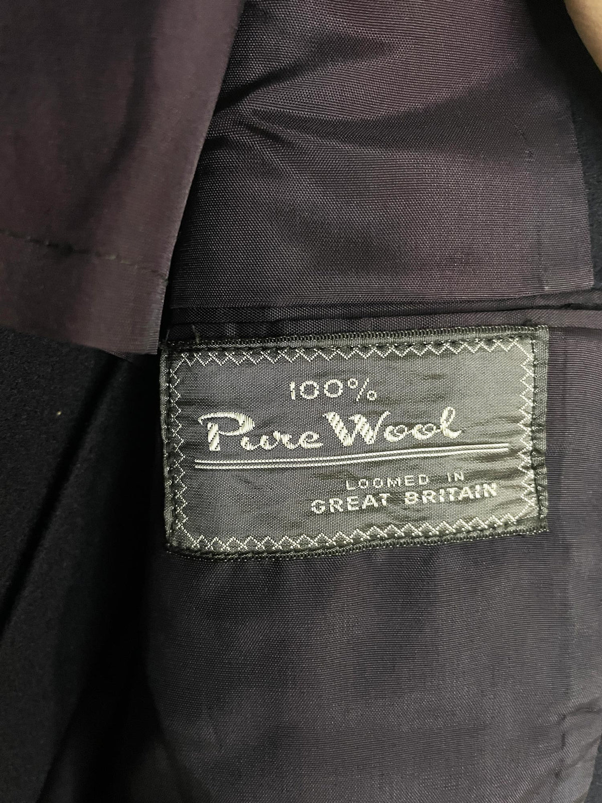 vintage wickhams of windsor 100% wool crested blazer | st thomas university