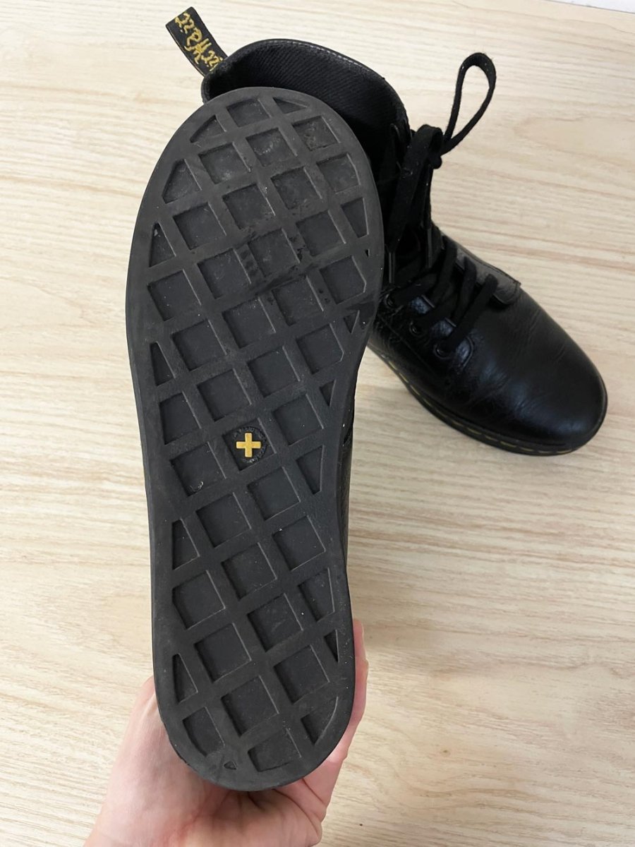 doc martens leyton leather boots - good market thrift store