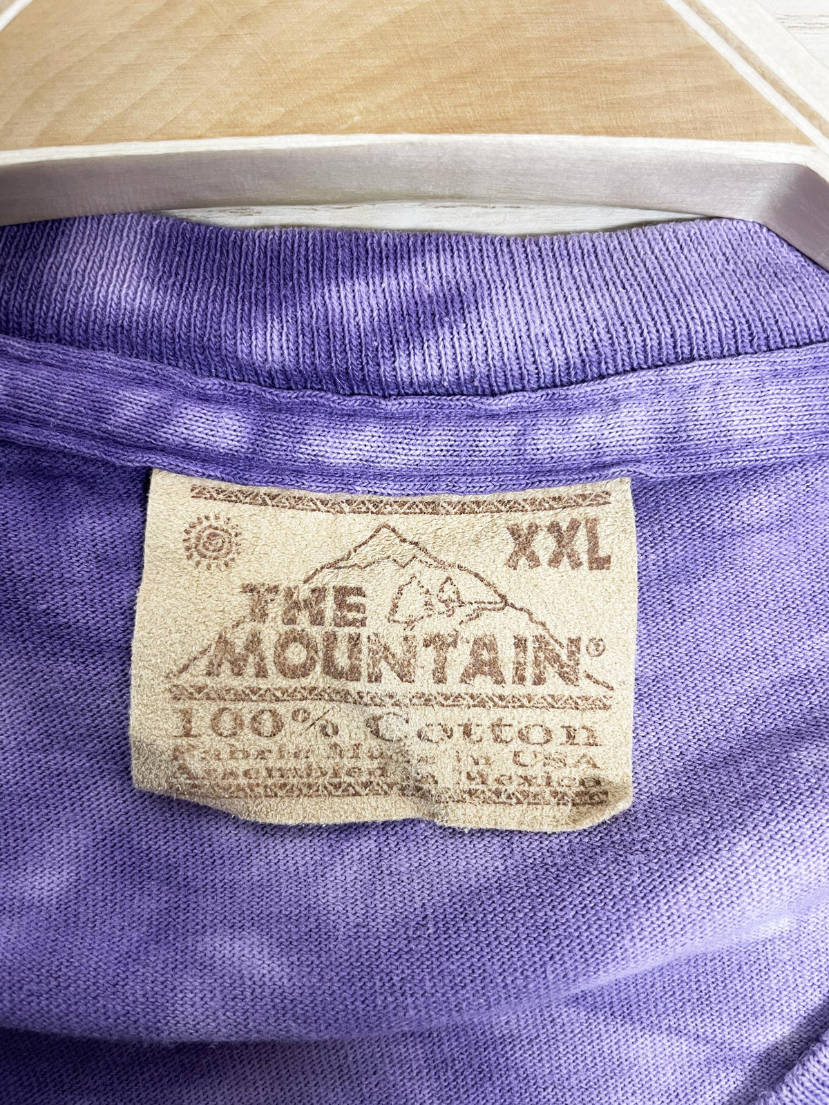vintage 90s the mountains wolf tie dye tee