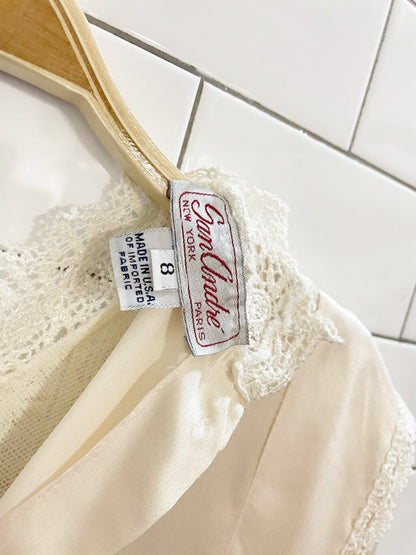 vintage san andré satin lace trim button - back blouse | new york paris | made in USA - good market thrift store