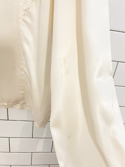 vintage san andré satin lace trim button - back blouse | new york paris | made in USA - good market thrift store