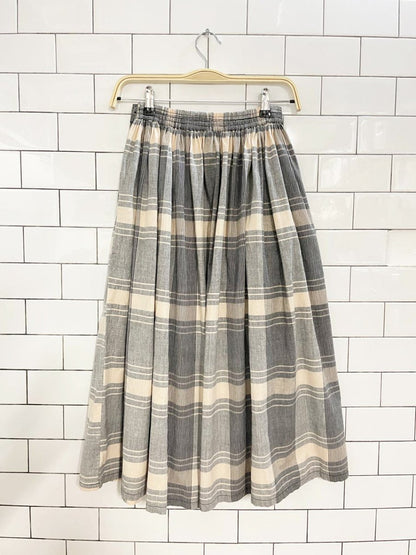 vintage neutrals plaid pleated midi skirt | 100% cotton - good market thrift store