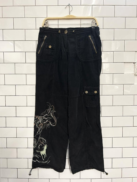 y2k black low rise corduroy cargo parachute pant - good market thrift store
