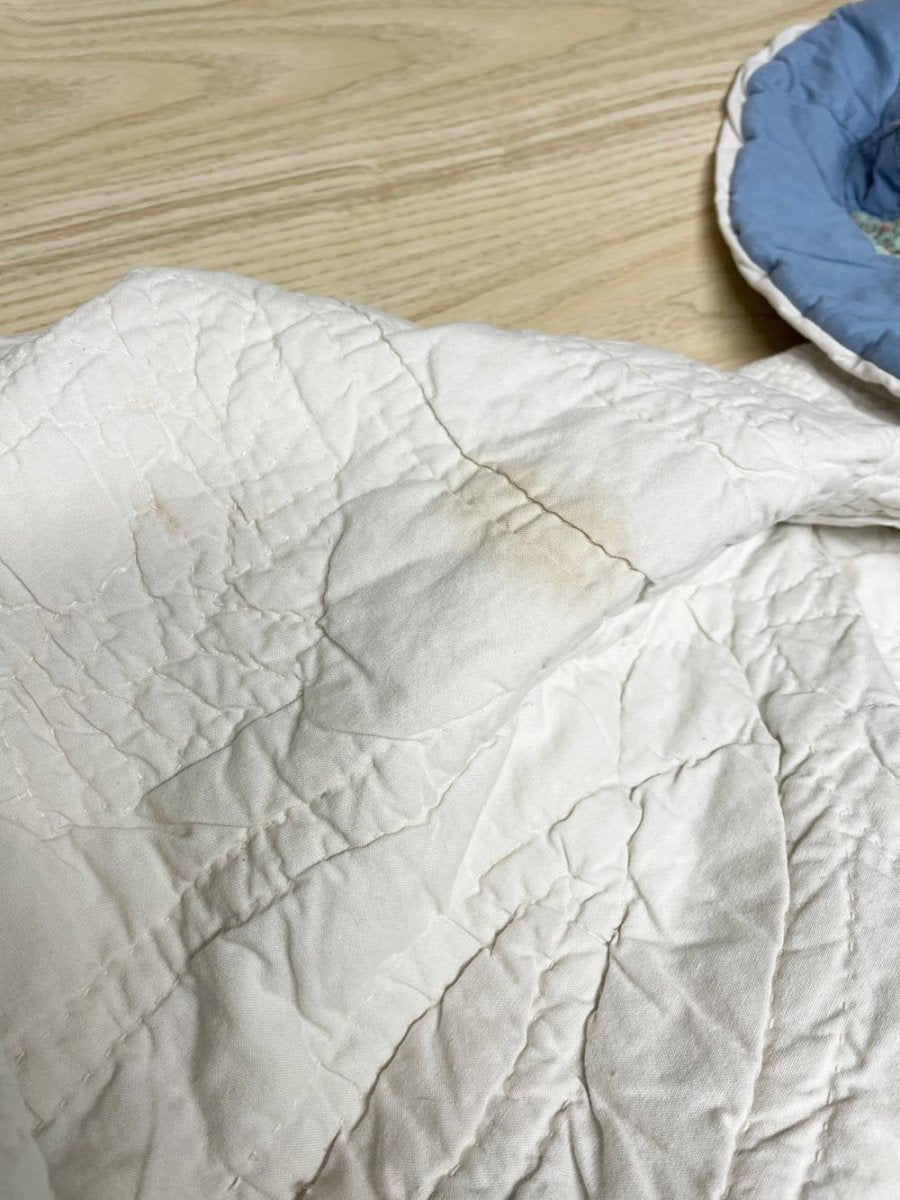 vintage handmade wedding ring quilt - good market thrift store