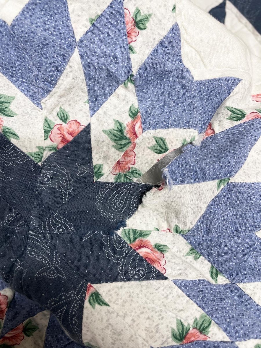 vintage 00s quilt star squares quilted coverlet - good market thrift store