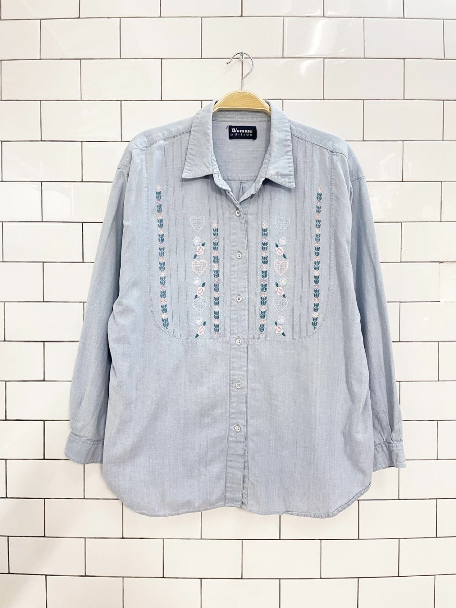 vintage 90s WE floral + hearts embroidered oversized denim shirt - good market thrift store