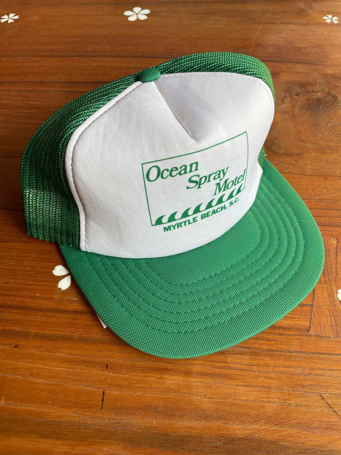 vintage ocean spray motel trucker hat